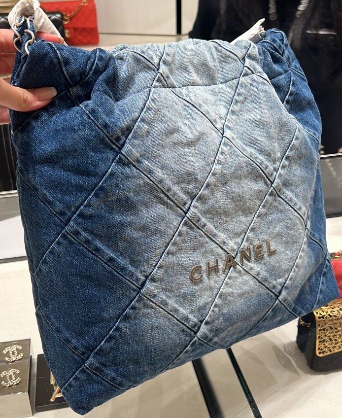 Lowest deal ‼️Chanel 22 bag denim “trash bag “ medium size, Luxury, Bags &  Wallets on Carousell
