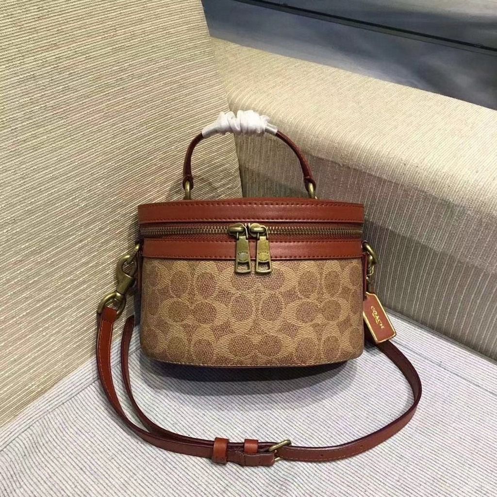 Coach Trail Bag In Signature Canvas Women Cosmetic Crossbody Sling Shoulder Bag