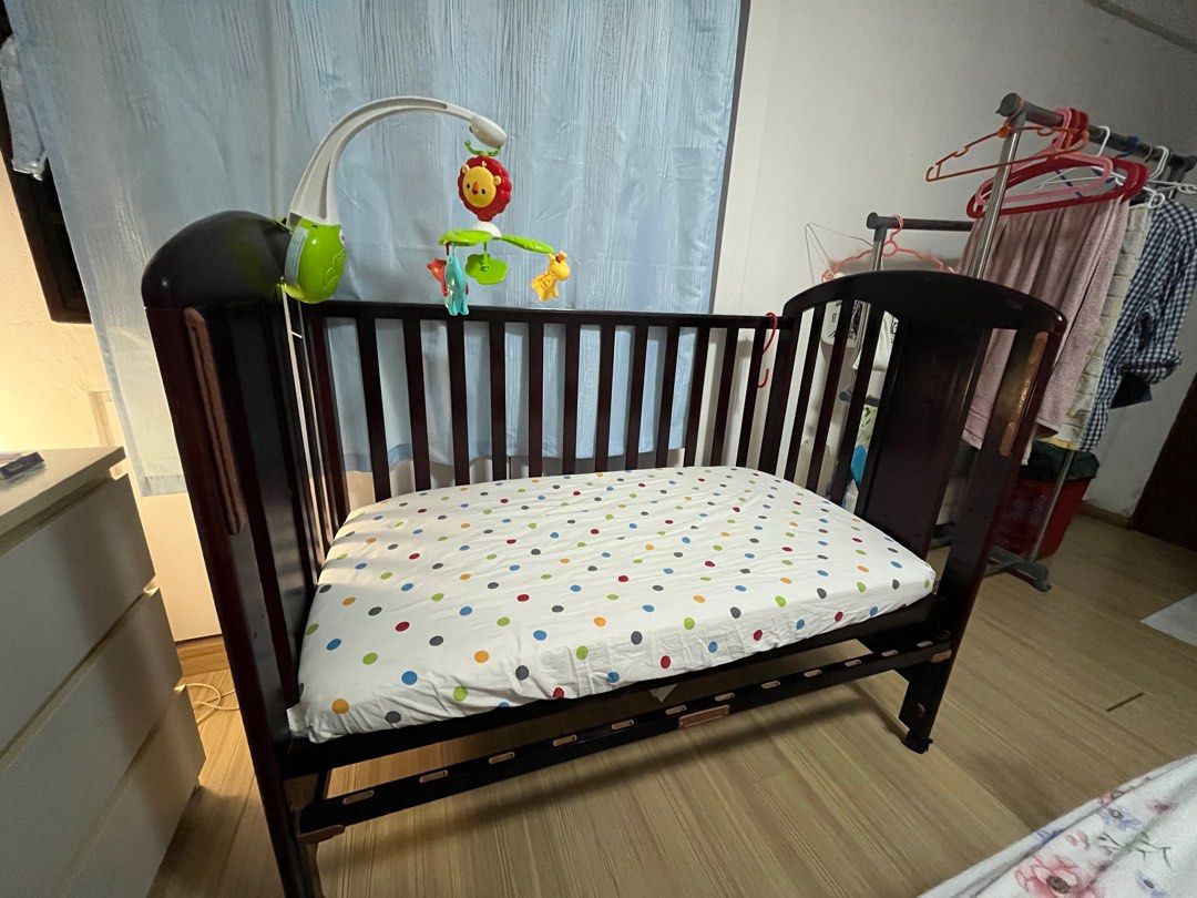 Cosleeper baby cot / Junior Bed, Babies & Kids, Baby Nursery & Kids Furniture, Cots & Cribs on