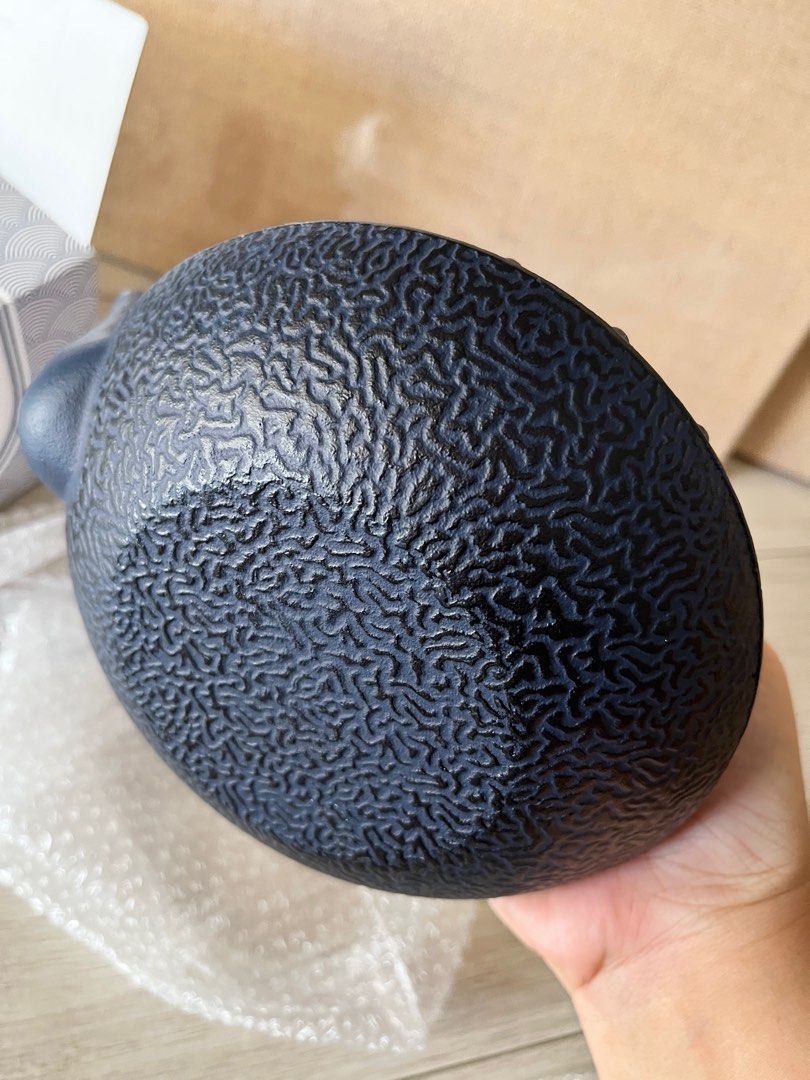 Crofton Cast Iron Teapot 850ml on Carousell