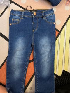 (Category: ) located in . Submitted by dewierna (Listing ID 1223024354, Image 1). Description: .