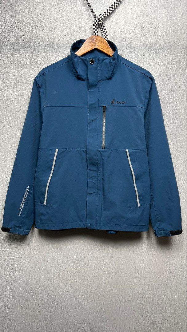 Deuter Windbreaker, Men's Fashion, Coats, Jackets and Outerwear on