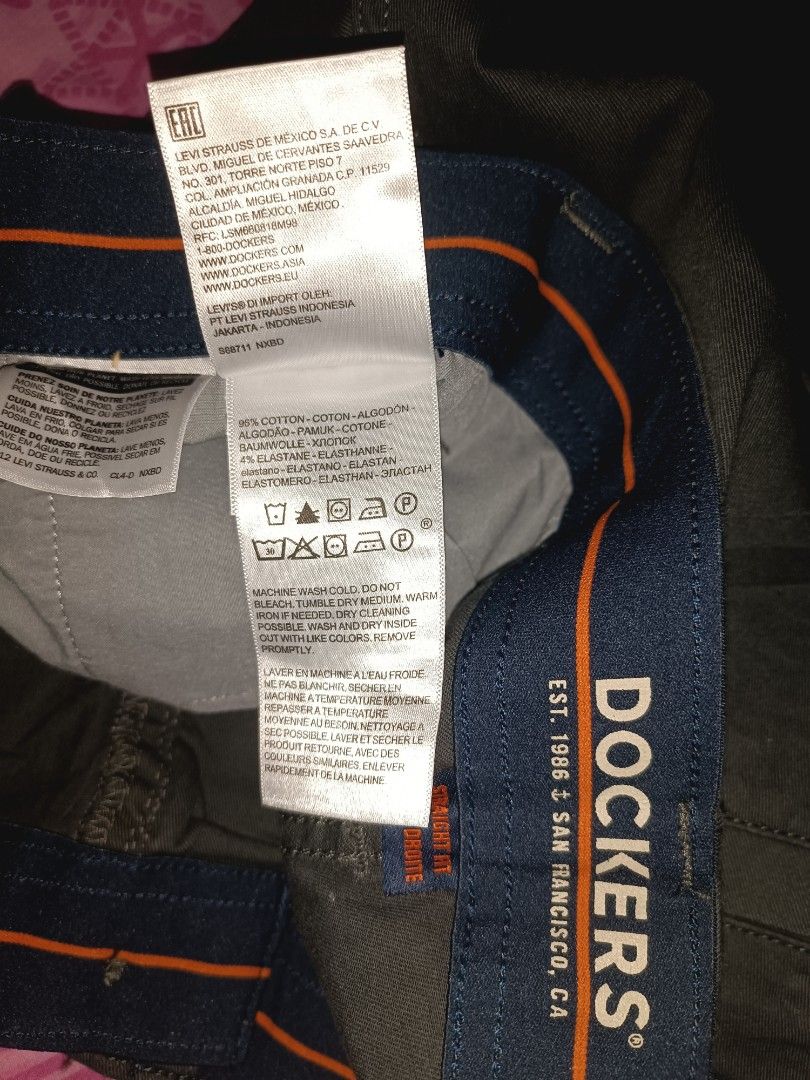 DOCKERS LEVI STRAUSS CO. SLACK ORIGINAL W44 L42 CONDITION A