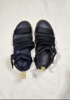 (Category: ) located in . Submitted by ashoeciation (Listing ID 1223017347, Image 1). Description: .