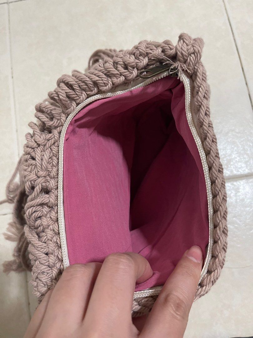 Drawstring bag (Category: Cross-body Bags) located in Singapore. Submitted by rebagpreloved (Listing ID 1223077570, Image 3). Description: Bought it in BALI Brand new Normal mail $1 Meet ups along wdls mrt-amk mrt.