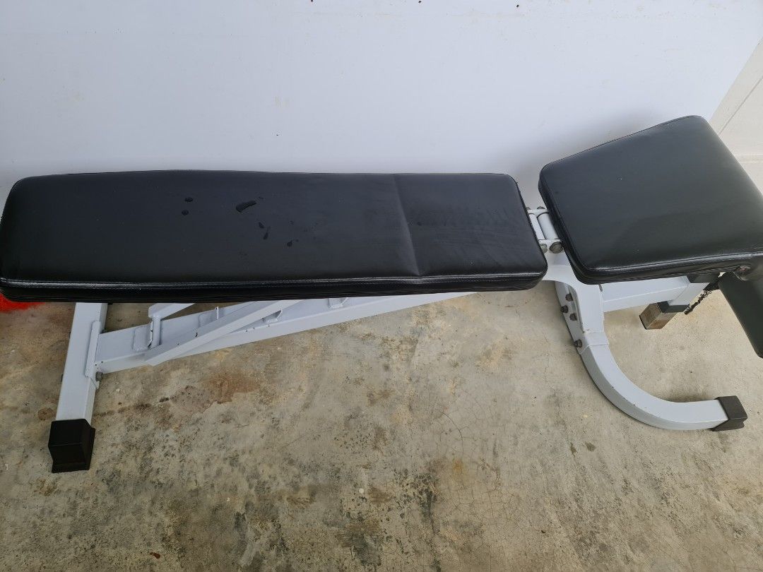Folding gym bench