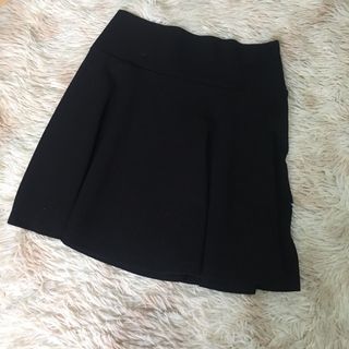 Forever 21 black circle skirt