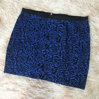 Forever 21 stretchable tube skirt