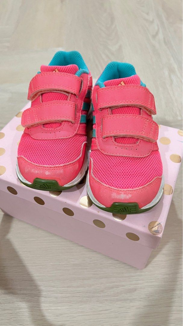 Baby girl clearance pink adidas shoes