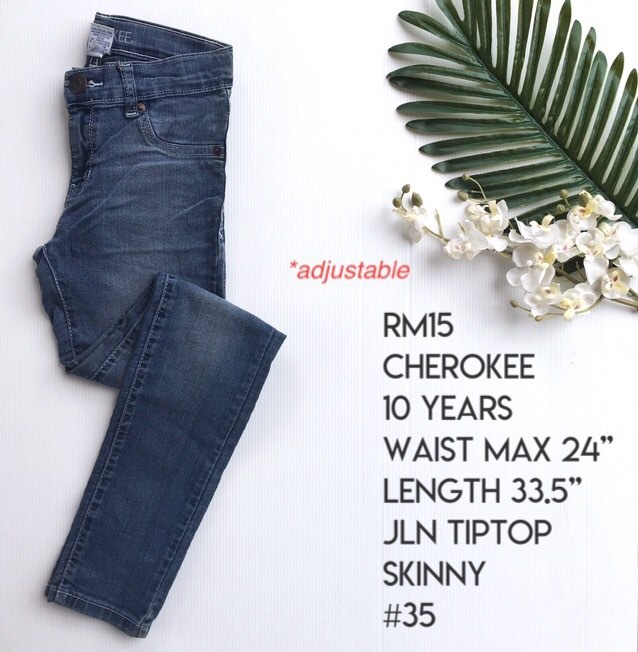 10 year deals old jeans