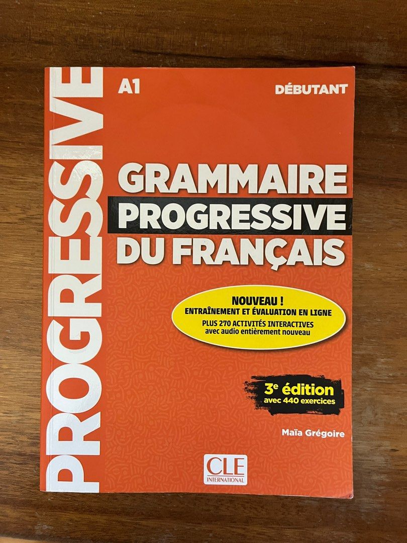 Grammaire progressive du français A1 含全新CD, 書籍、休閒與玩具, 書本及雜誌, 教科書、參考書在旋轉拍賣