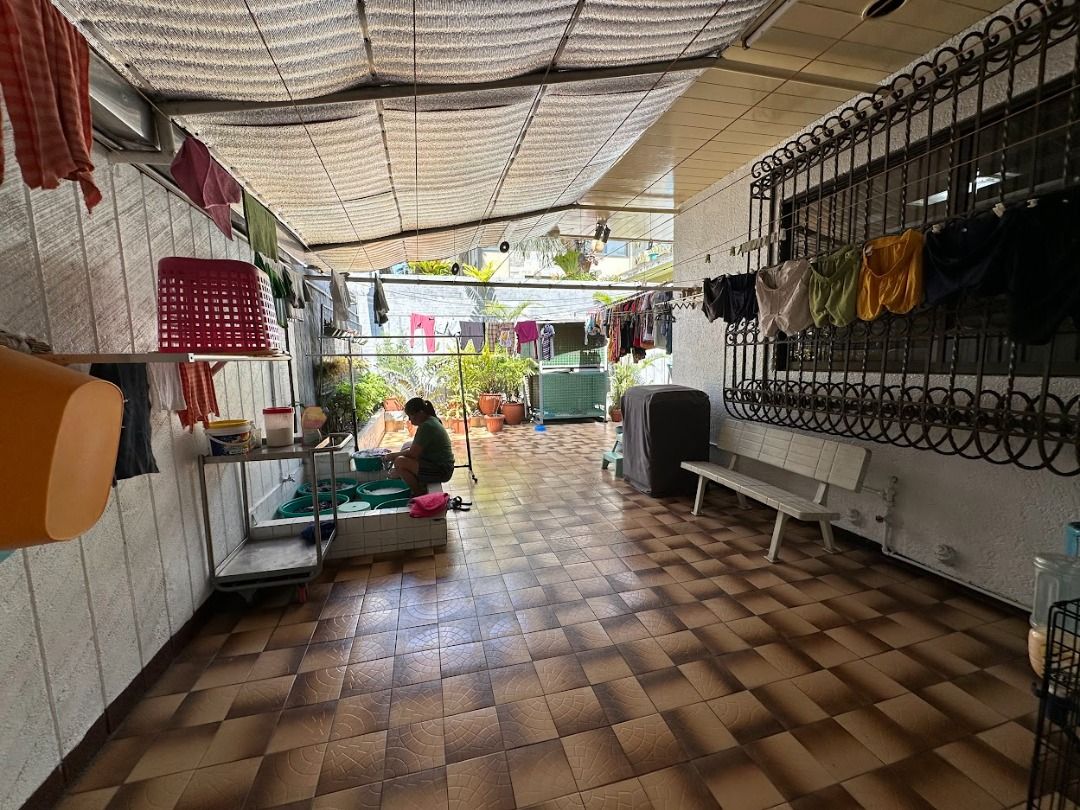 GREENMEADOWS QC Old House and Lot priced as lot only DIRECT BUYER ONLY