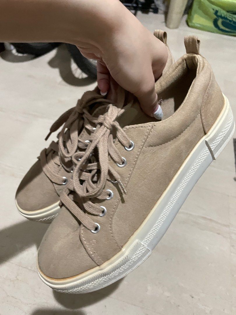 White sales h&m sneakers