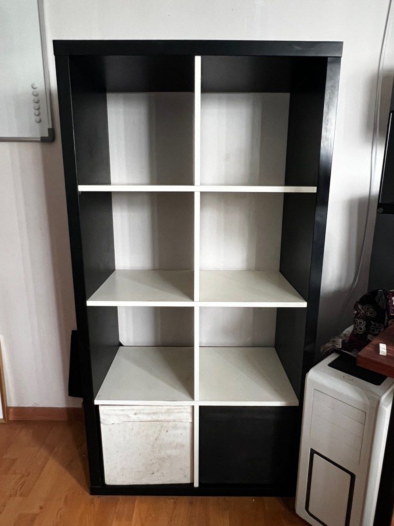 Black kallax sales with white inserts