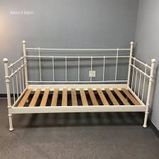 (Category: ) located in . Submitted by wardrobeflea1 (Listing ID 1223084309, Image 1). Description: .