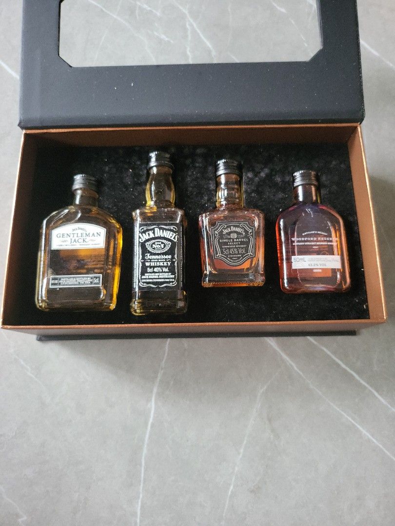 Jack Daniels Mini Gift Set, Food & Drinks, Alcoholic Beverages on Carousell