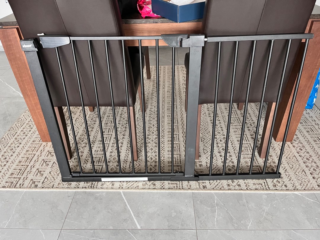 Kingbo Baby Gate (Extended), Babies & Kids, Baby Nursery & Kids