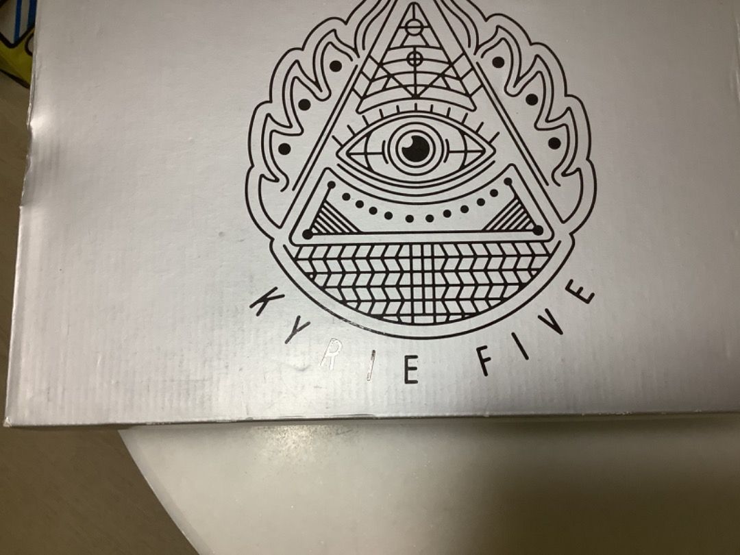 Kyrie 5 logo on sale