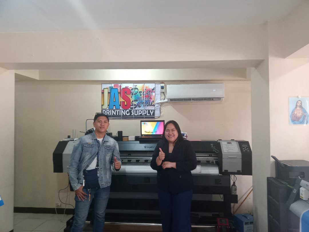 large-format-printer-machine-computers-tech-printers-scanners