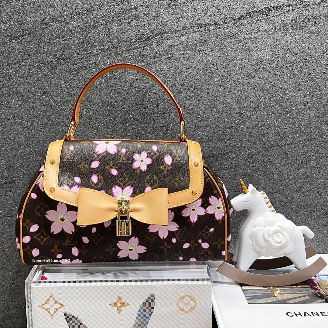 Takashi Murakami Louis Vuitton Monogram Cherry Blossom Sac Retro PM