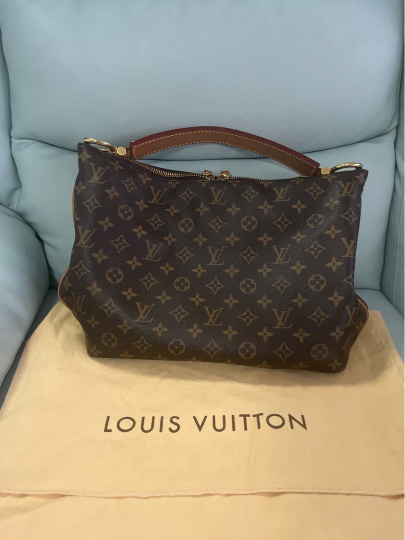 Louis Vuitton Sully PM REVIEW-- Still worth it? What fits inside