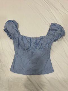 (Category: ) located in . Submitted by preloved_67 (Listing ID 1223148795, Image 1). Description: .
