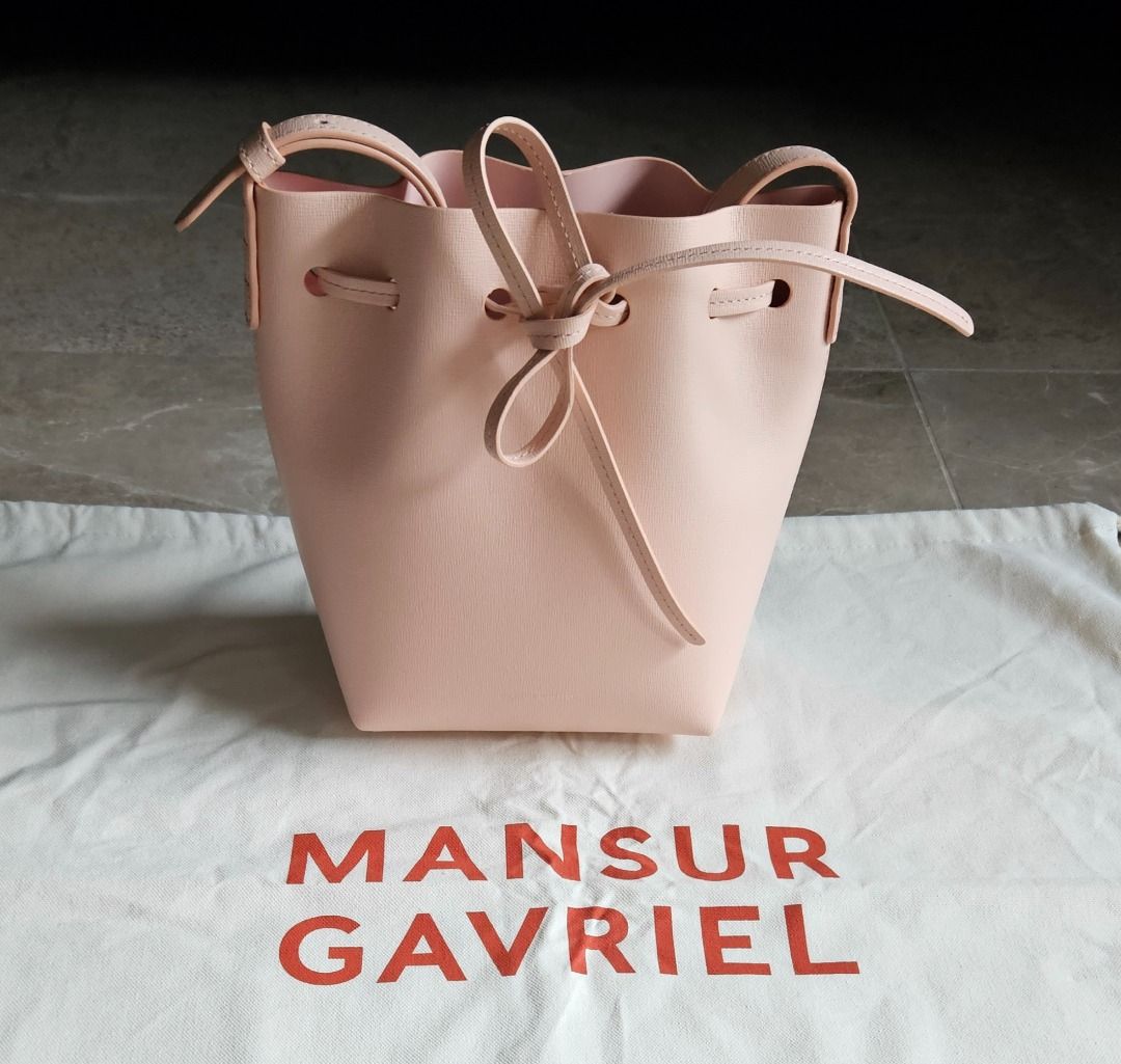 Mansur gavriel sale bucket bag sizes