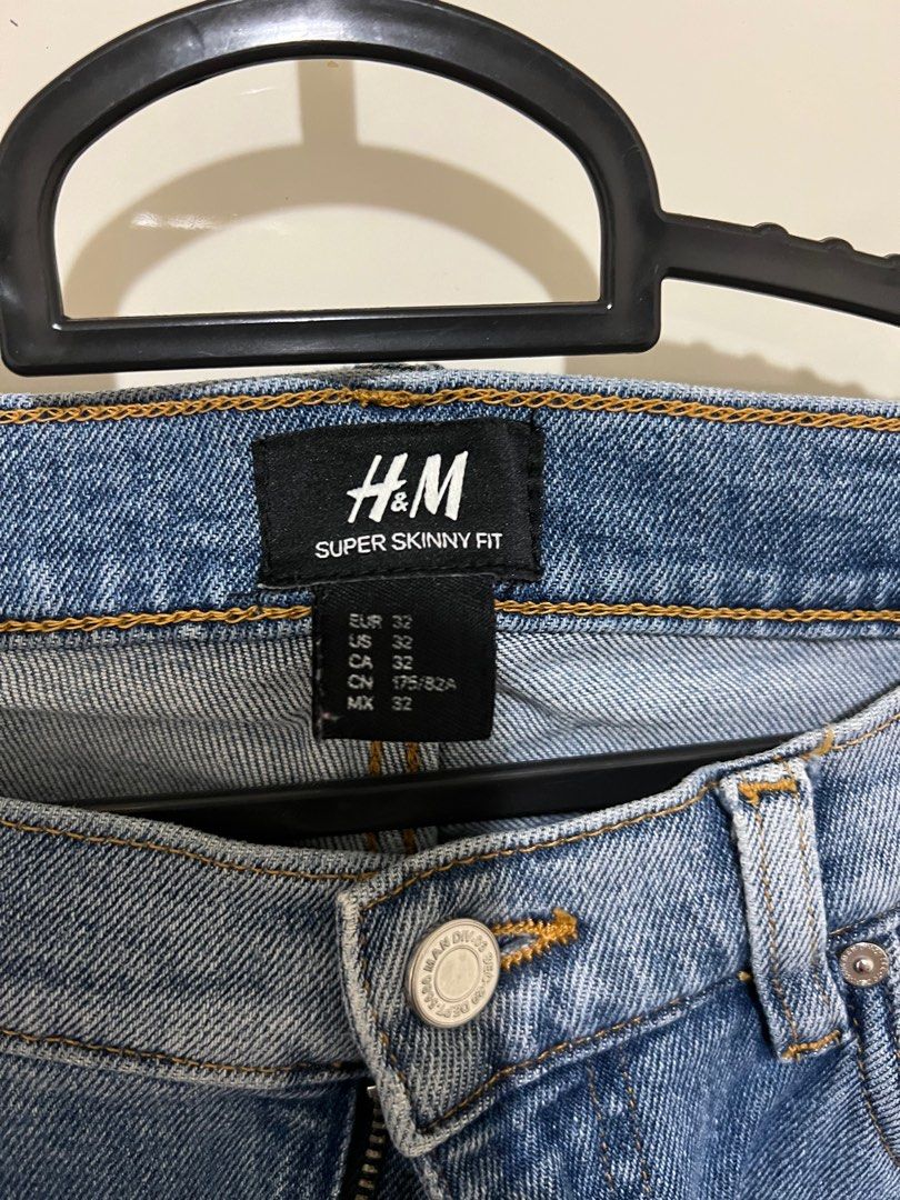 H&m hotsell $10 jeans