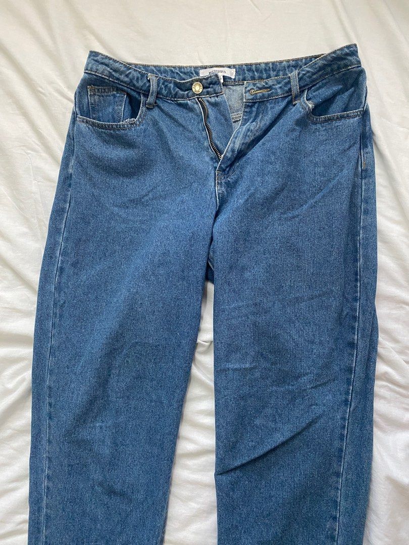 MISSGIUDED High Waisted Mom Jeans (Category: Jeans) located in San Fernando. Submitted by mhegb (Listing ID 1223061611, Image 3). Description: Size: US 8 EUR 40 Still in good condition. Bought in Zalora See last pic for WW.