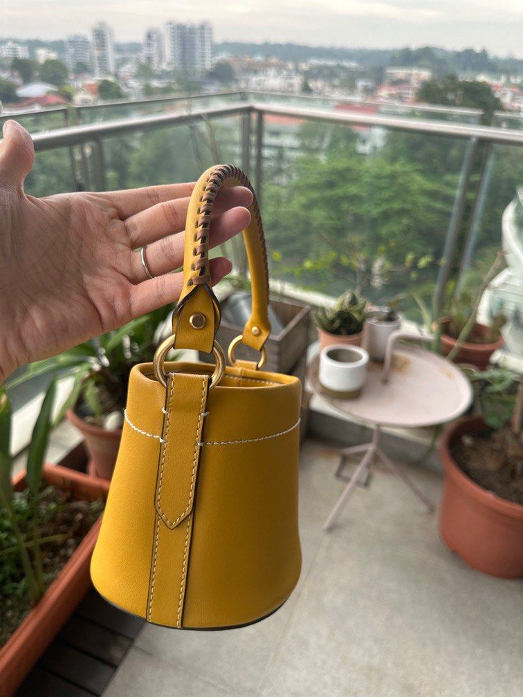 Tory burch hotsell bucket bag sale