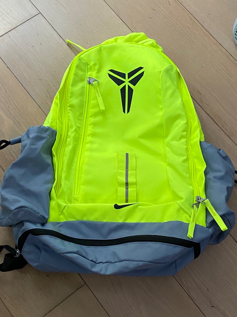 Nike Backpack, 男裝, 袋, 背包 Carousell