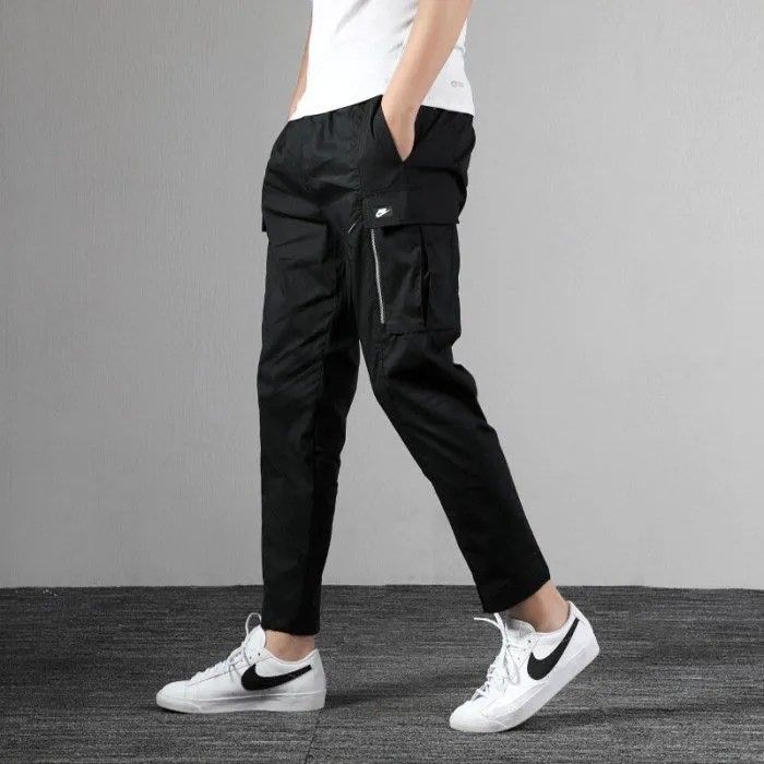 arri nike cargo pants