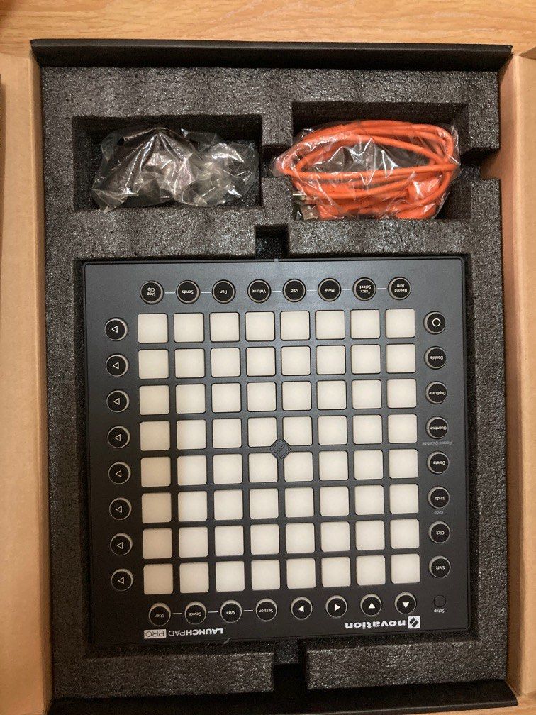 Novation Launchpad pro (mk2), Hobbies & Toys, Music & Media, Music ...
