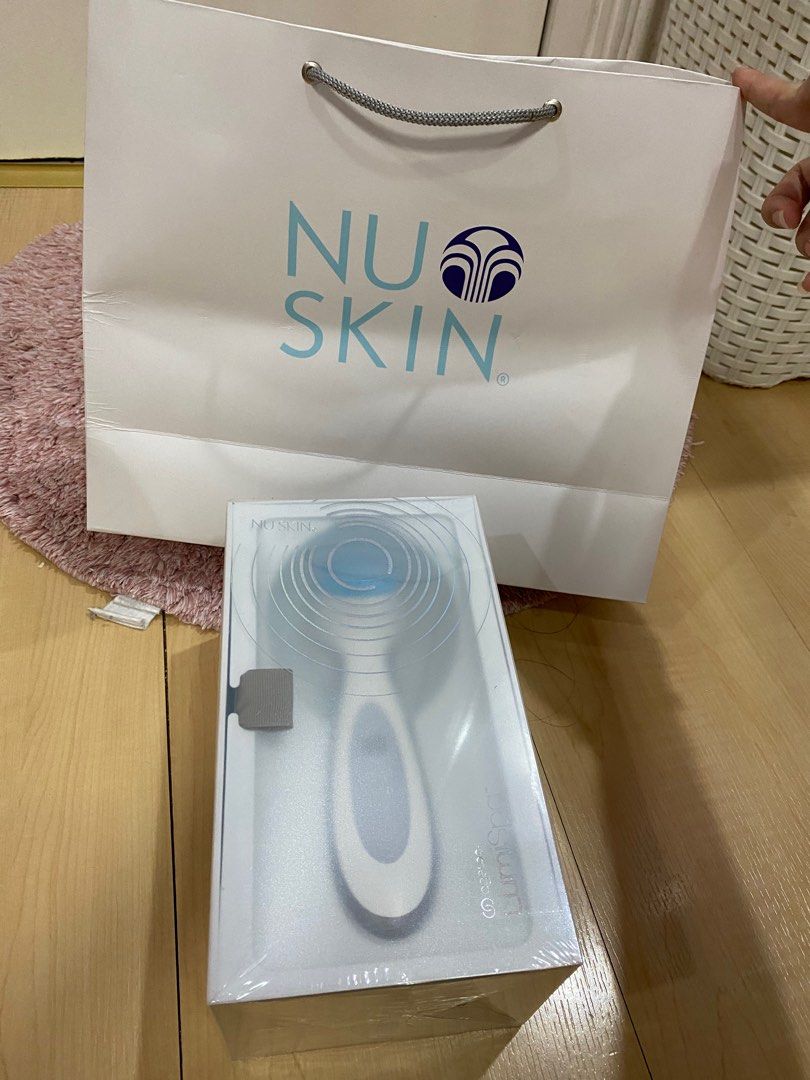 NuSkin Lumispa (Category: Face Care) located in Manila. Submitted by tinseyra (Listing ID 1223058335, Image 2). Description: Brand new Sealed Discounted price already do now lowball .