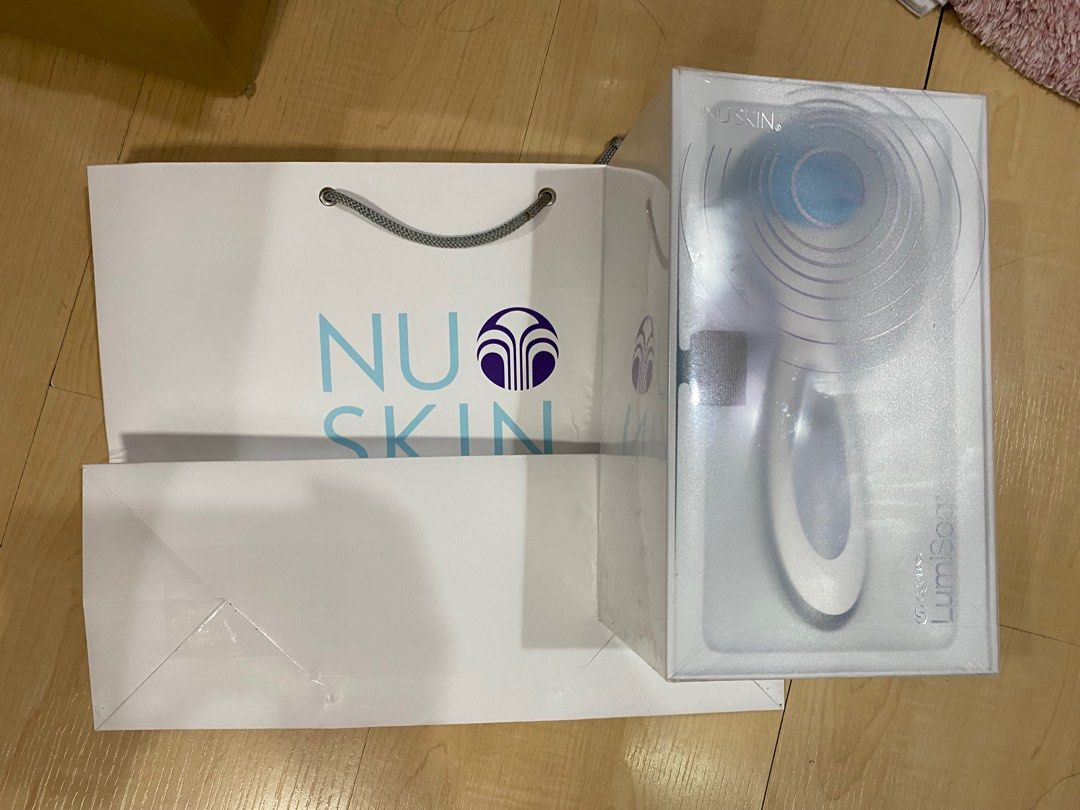 NuSkin Lumispa (Category: Face Care) located in Manila. Submitted by tinseyra (Listing ID 1223058335, Image 1). Description: Brand new Sealed Discounted price already do now lowball .