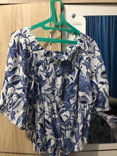 Off shoulder top