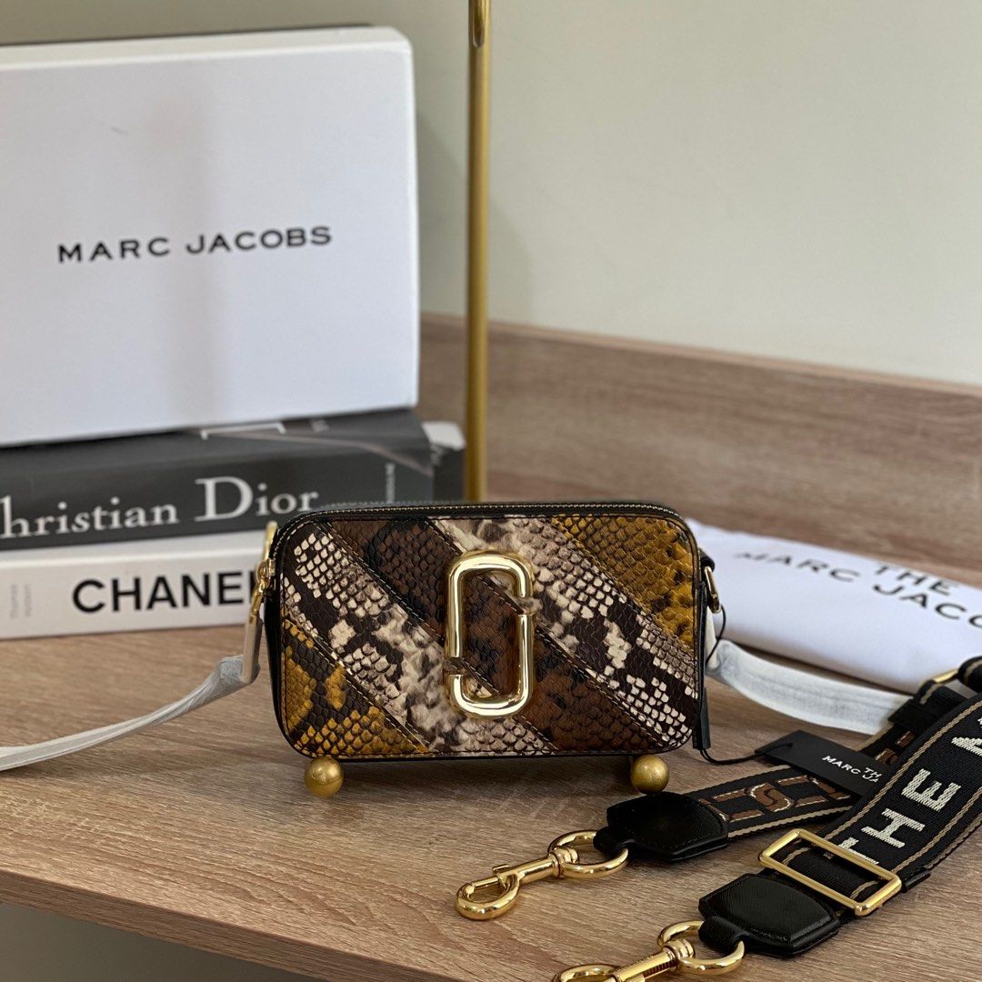 Marc Jacobs Women'S Snapshot MJ Cross Body Bag - New Black Multi for Women