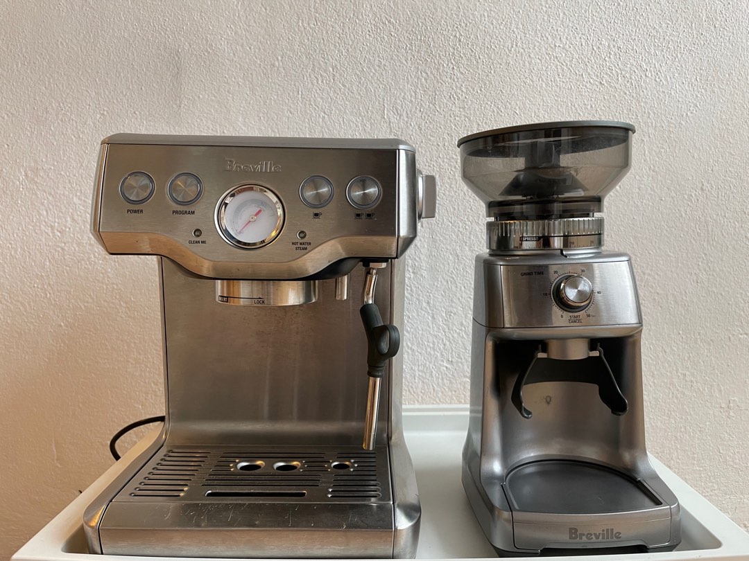 Original Breville espresso machine model BES840 made in Australia, TV
