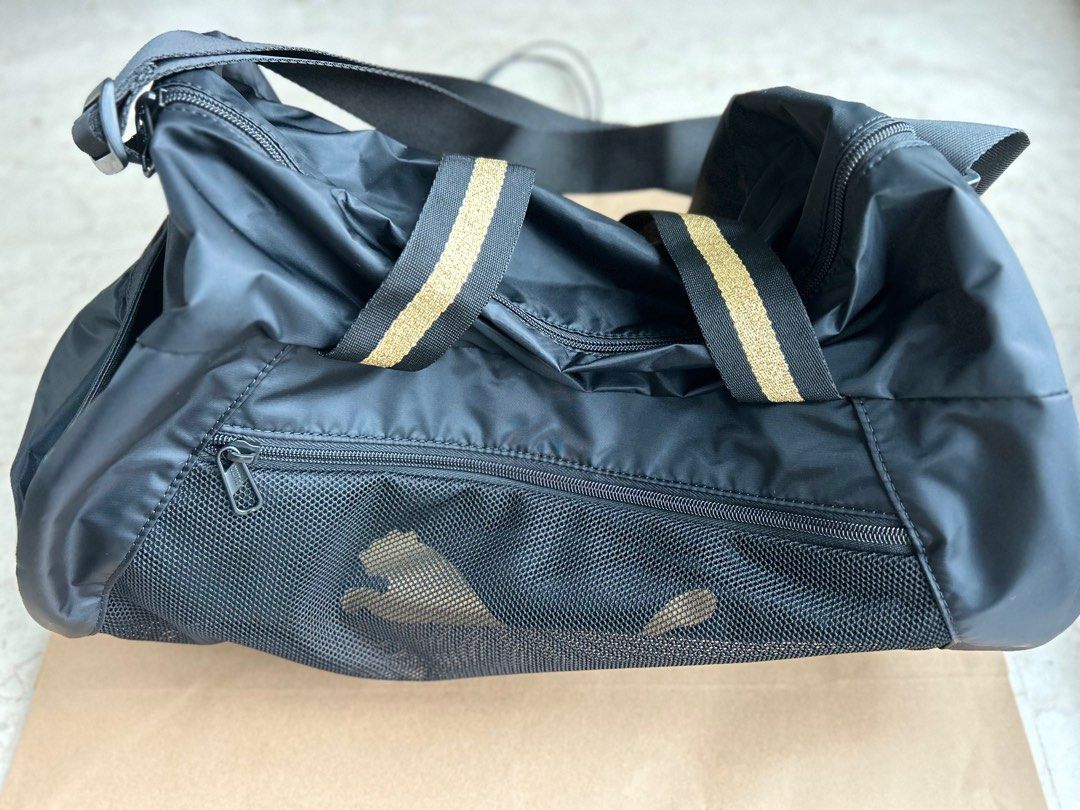 PUMA AT ESS barrel bag Men s Fashion Bags Sling Bags on Carousell