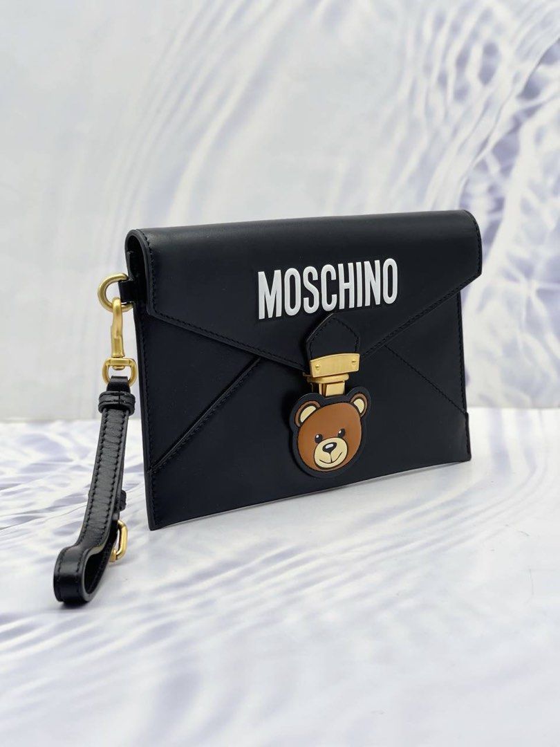 Moschino 2025 clutch sale