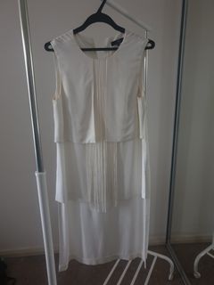 Saba frill high low top size 10