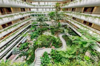 (Category: ) located in . Submitted by luxhotel (Listing ID 1223116190, Image 1). Description: .