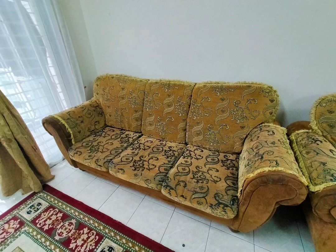 Sofa 3 + 2 + 1, Furniture & Home Living, Furniture, Sofas on Carousell