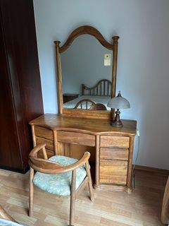 Solid Wood Vanity Table