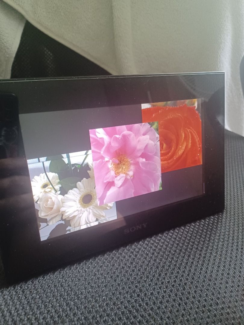 Sony S-Frame Digital Frame, Mobile Phones & Gadgets, Other Gadgets on ...