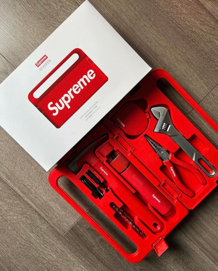 Supreme x Hoto 5-Piece Tool Set 工具箱套裝, 傢俬＆家居, 浴室