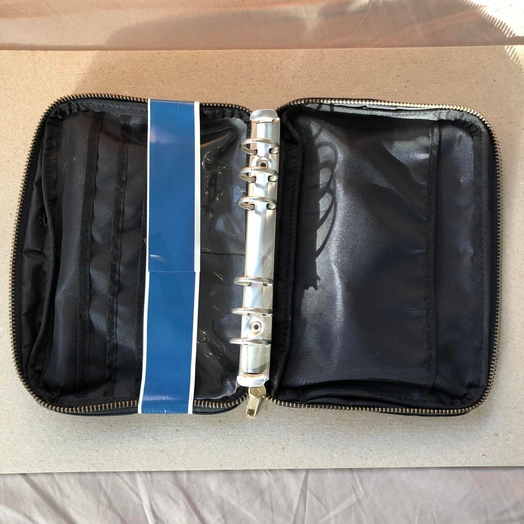 SYSTEMA BLACK LEATHER RING BINDER AGENDA PLANNER JOURNAL (Category: Stationery & School Supplies) located in Cavite. Submitted by 4ckids (Listing ID 1223058629, Image 3). Description: personal size 6 rings zip around apanish leather will throw in random inserts shopee transaction.