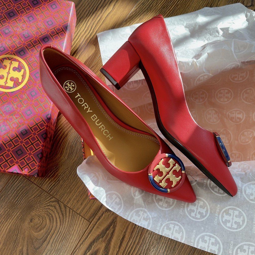 Tb shoes Women s Fashion Footwear Heels on Carousell