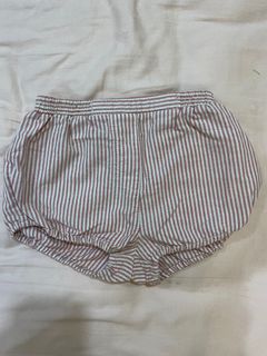 (Category: ) located in . Submitted by lswears (Listing ID 1223145617, Image 1). Description: .