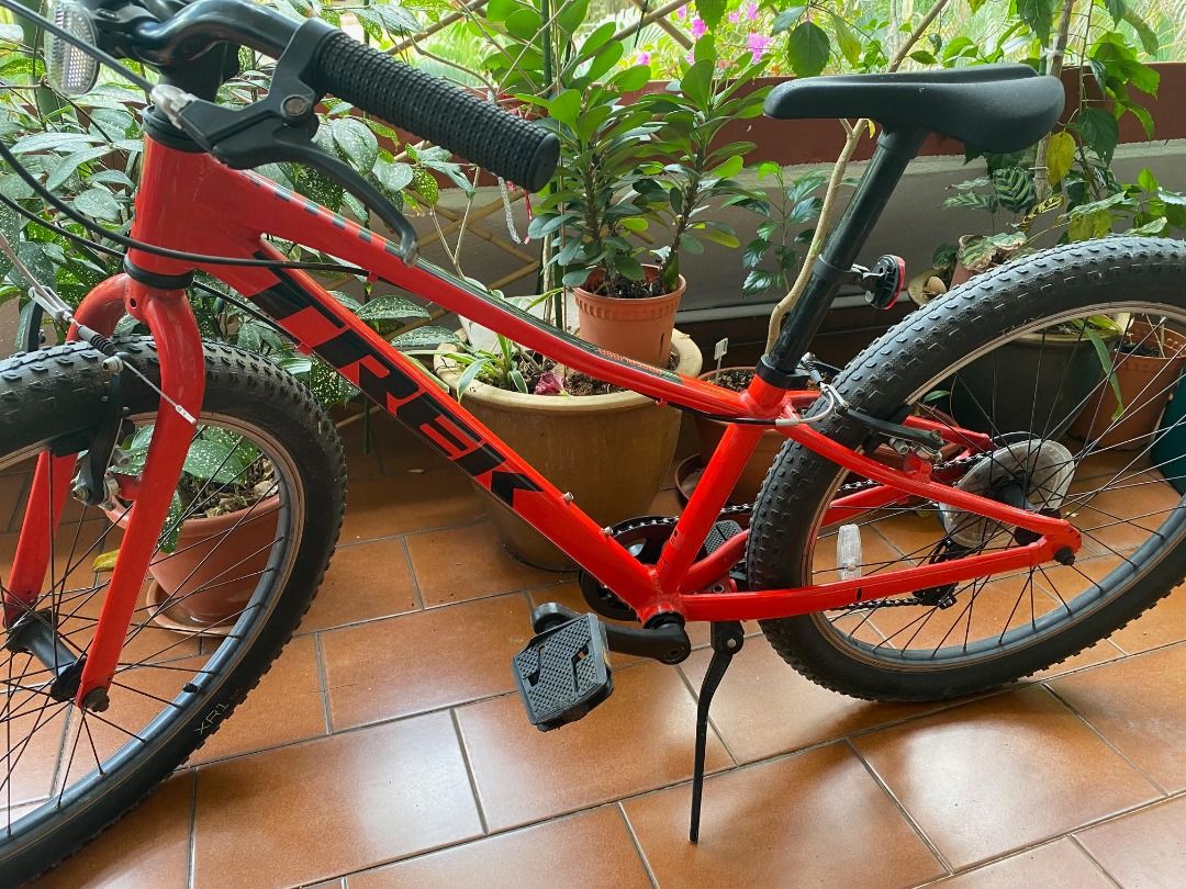 Used trek store precaliber 24